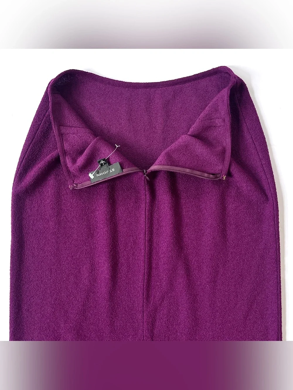 New NWOT Women’s St. John Santana Knit Midi Maxi Skirt in Dark Berry (6)